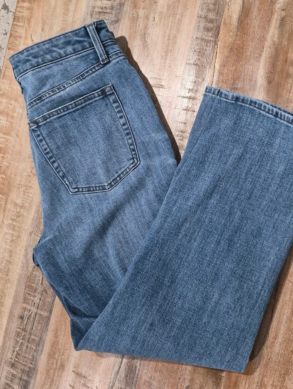 Talbots Modern Ankle Jeans Medium Wash Blue Denim Size 8